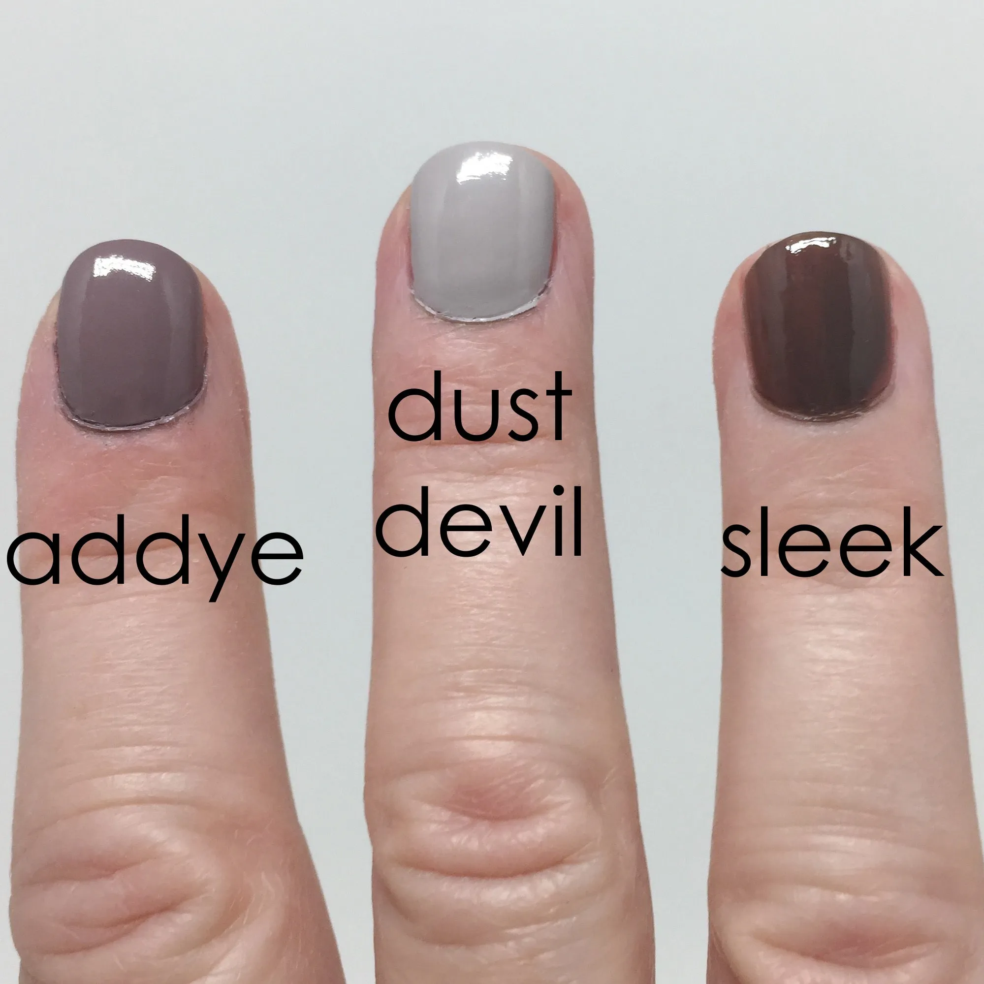 Acquarella Nail Polish, Dust Devil