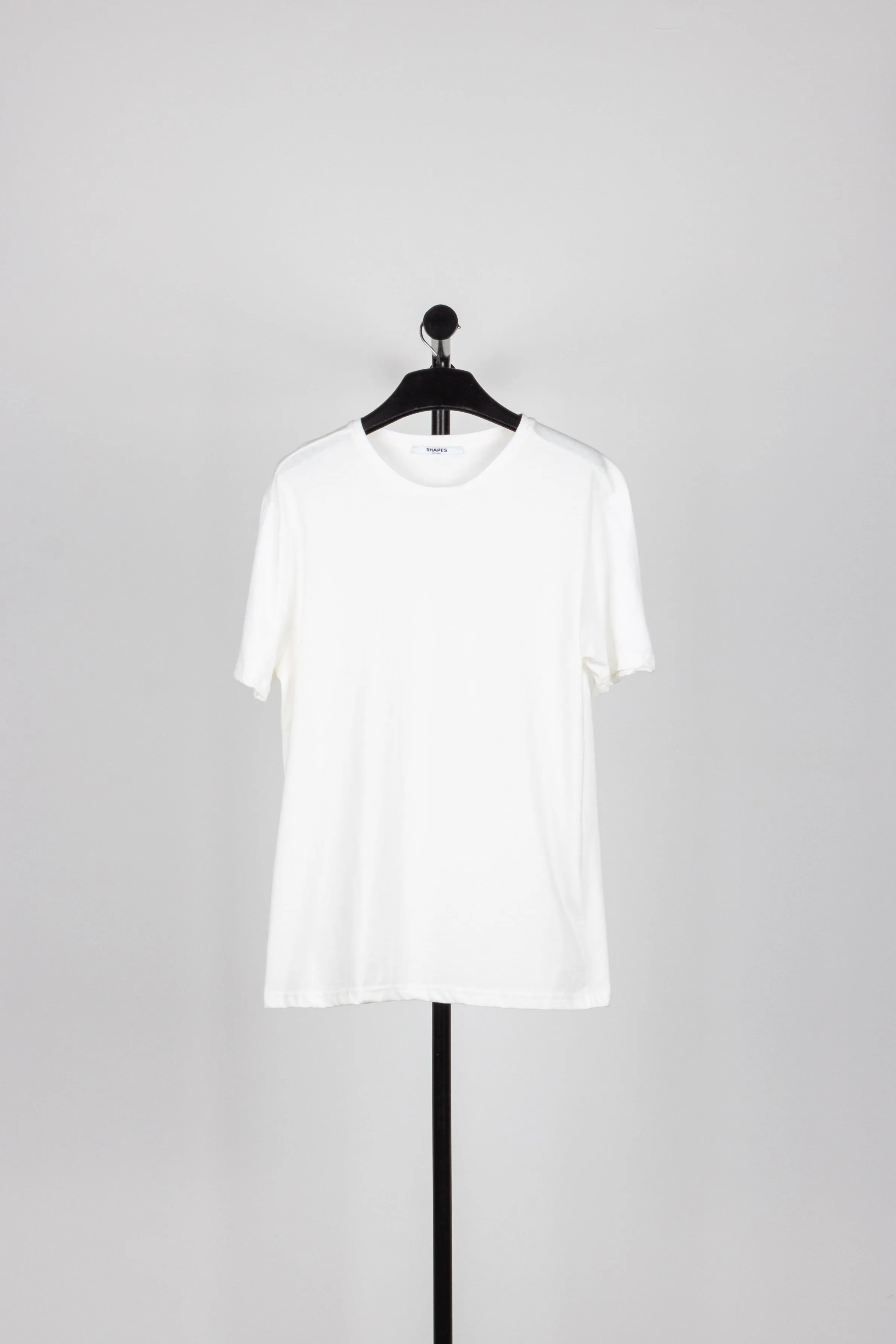 BASIC LIGHTWEIGHT T-SHIRT