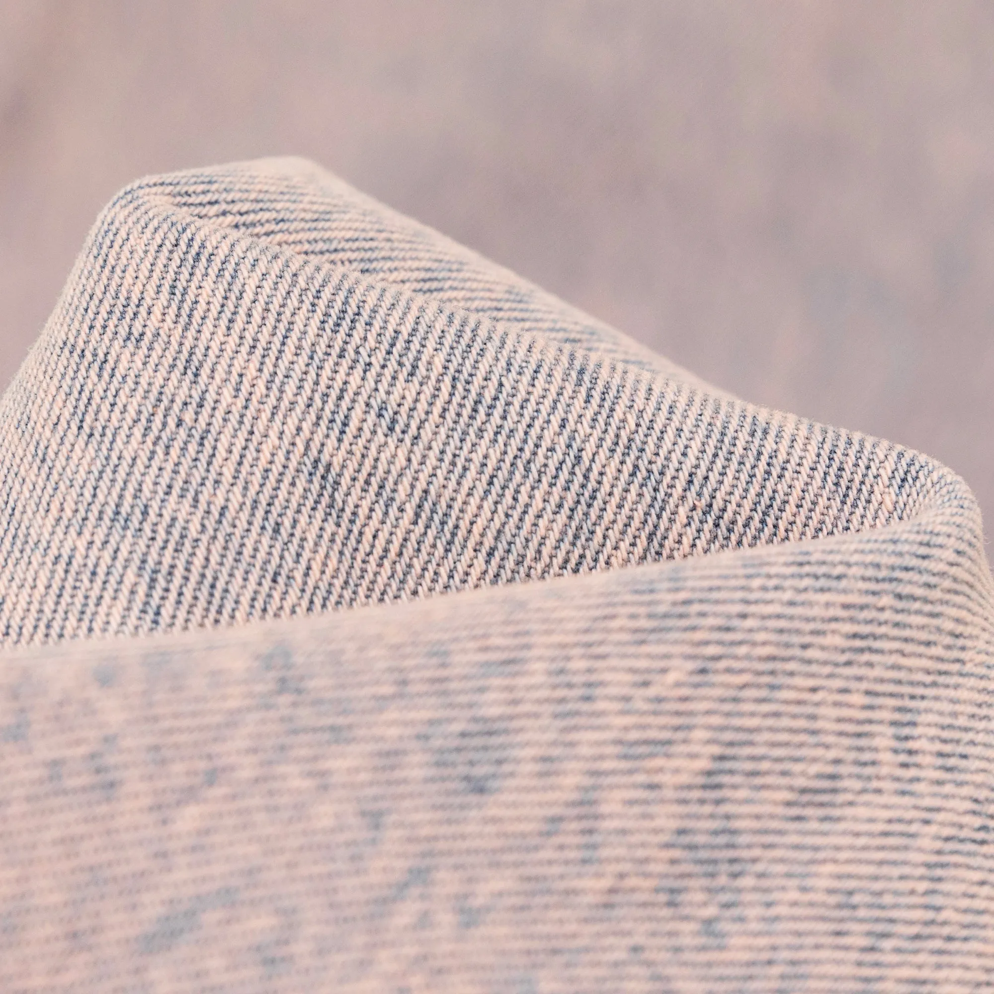 Color Washed Wide Jeans