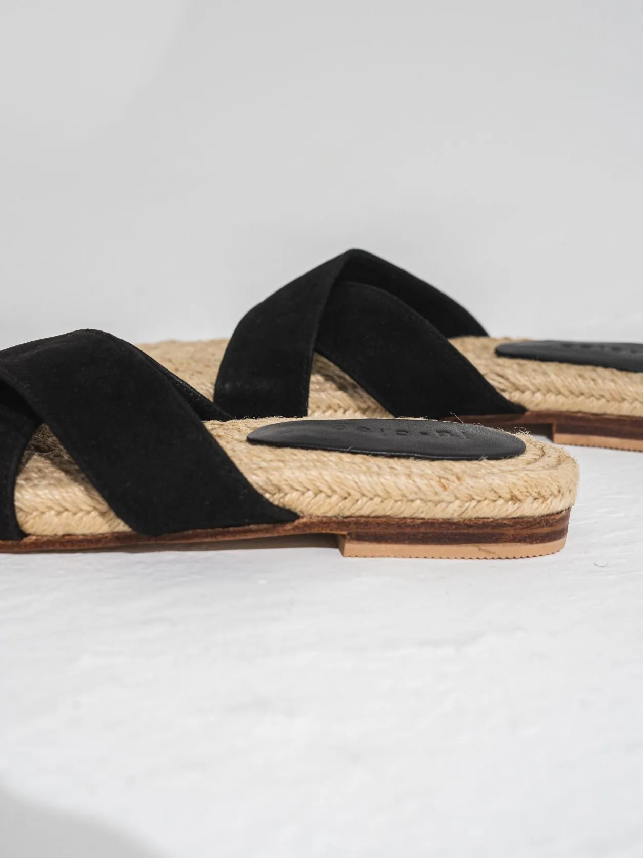 Cross Over Sandal