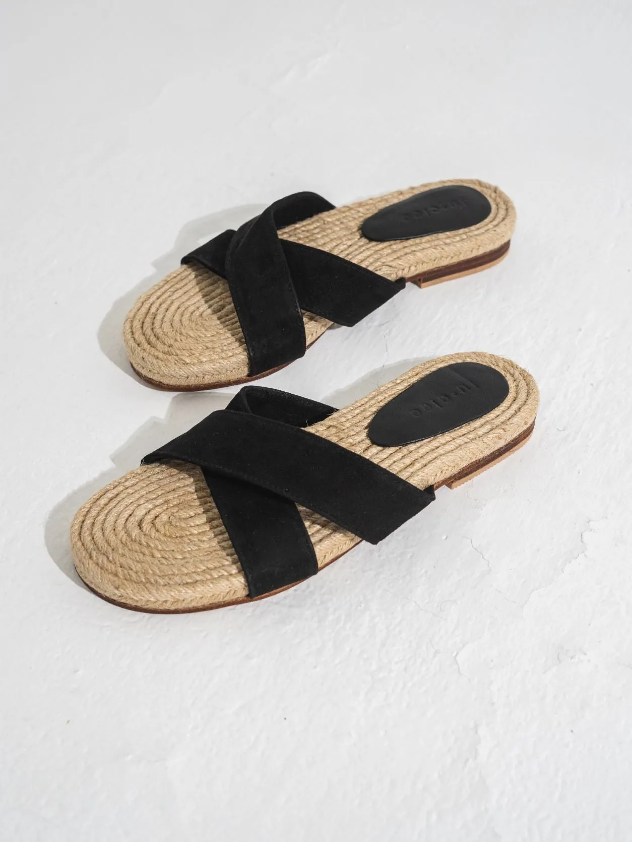 Cross Over Sandal