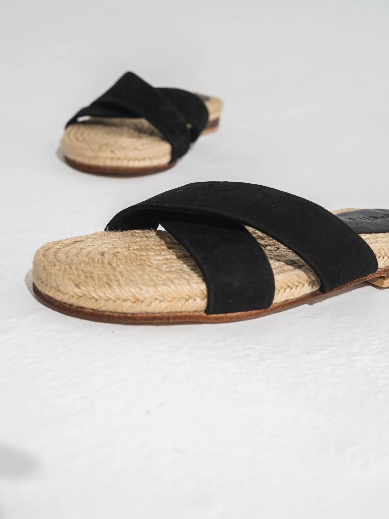 Cross Over Sandal