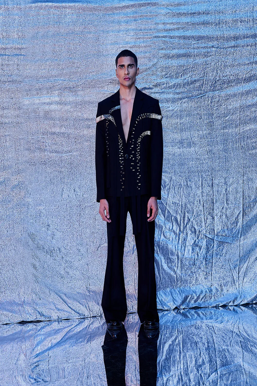 Deco Arched Embroidered Blazer