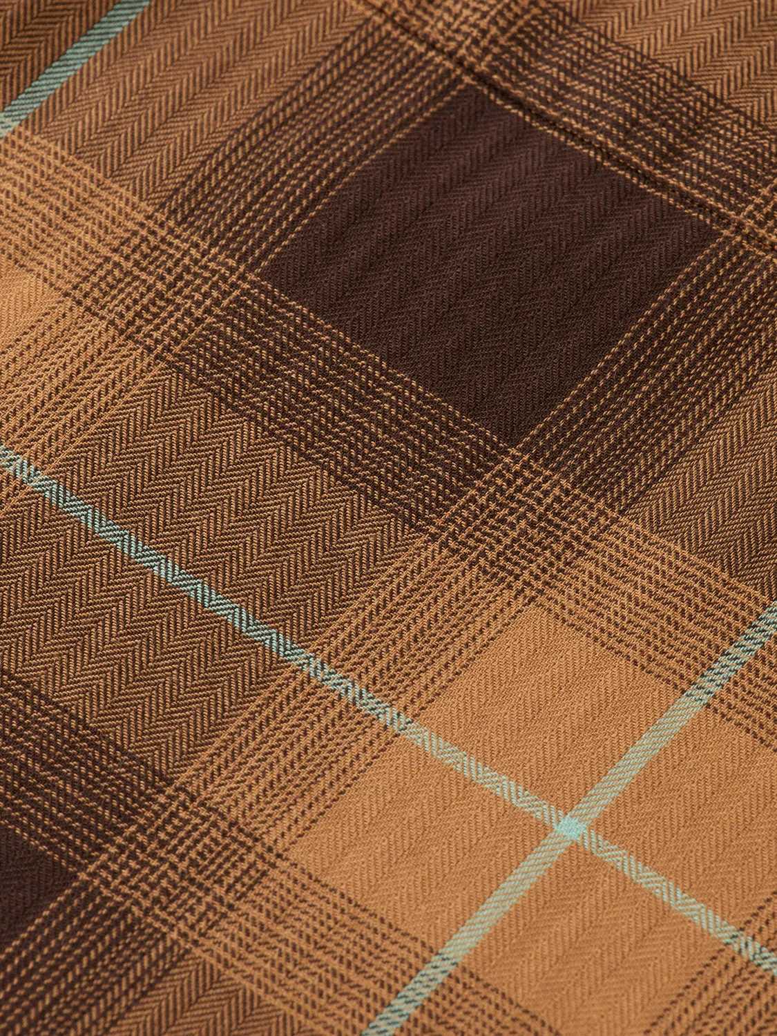 Lightweight herringbone shirt