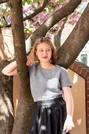 LinenMe Isabella Blouse in Navy Check