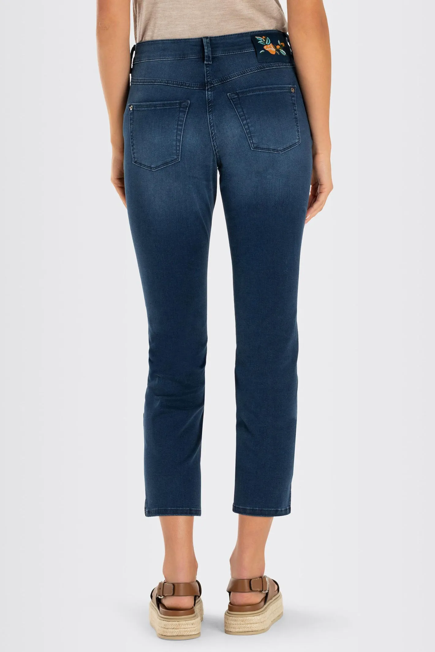 Mac 5492-90-0351L D677 Dream Summer Ocean Blue Washed Light Denim Jeans