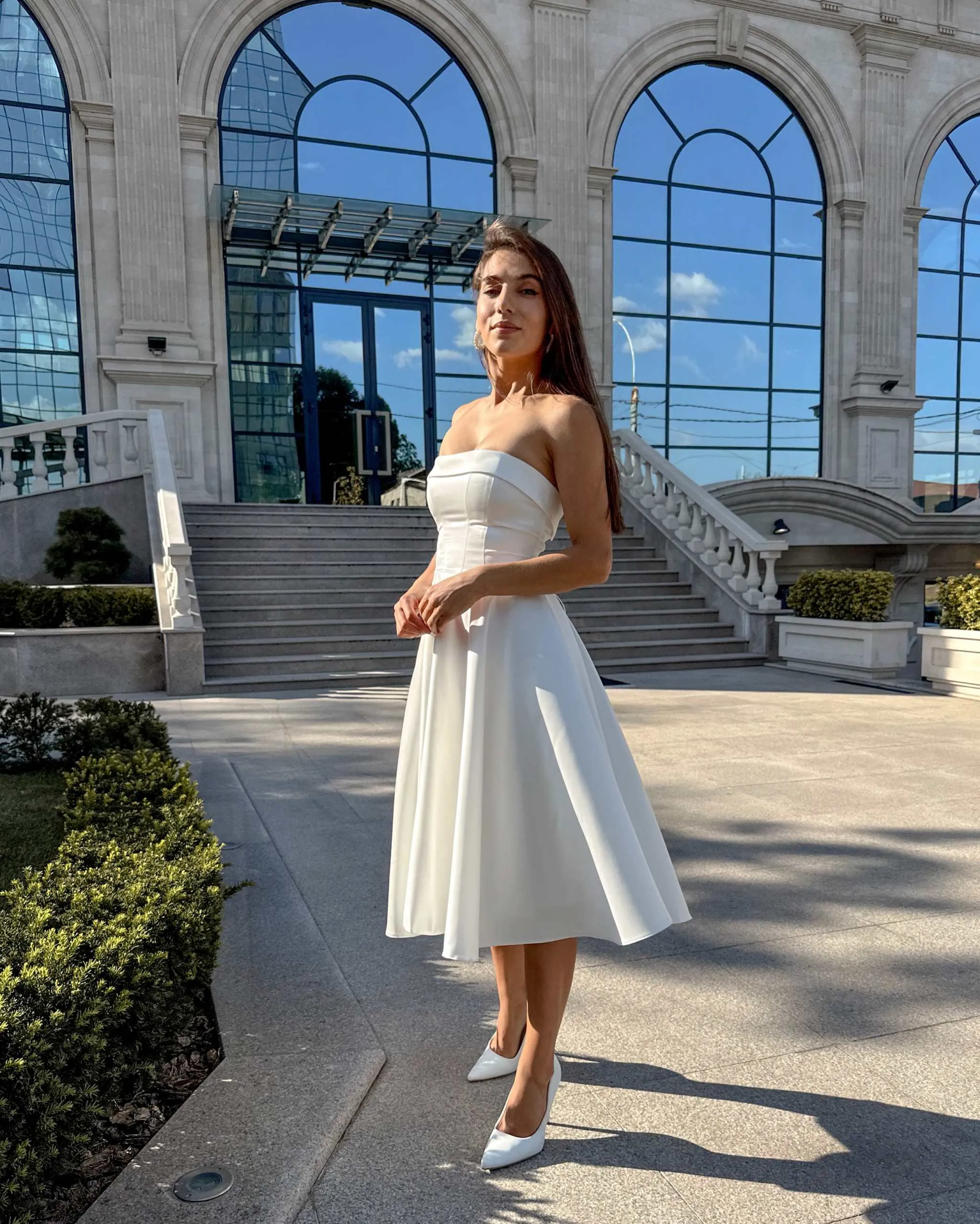 Rochia alba cununie civila cu corset