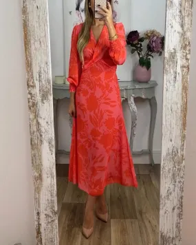 V-neck waist-cinching printed dress